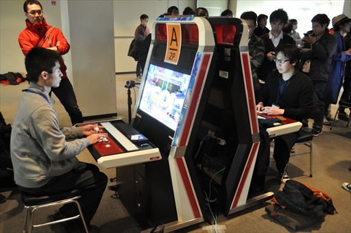 画像ギャラリー No.034のサムネイル画像 / エクサム格ゲーの祭典「エクサムカップ2017」レポート。「アルカナハート3 LM SSS!!!!!!」の家庭用移植プロジェクトの告知も
