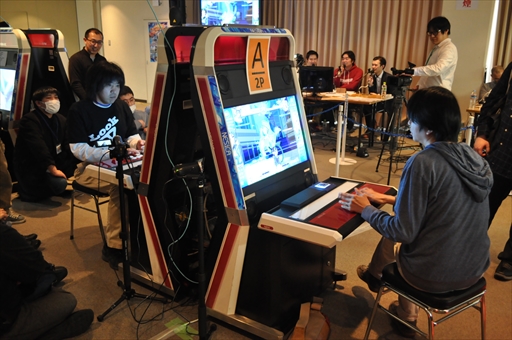 画像ギャラリー No.041のサムネイル画像 / エクサム格ゲーの祭典「エクサムカップ2017」レポート。「アルカナハート3 LM SSS!!!!!!」の家庭用移植プロジェクトの告知も