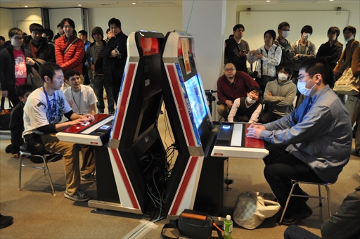 画像ギャラリー No.047のサムネイル画像 / エクサム格ゲーの祭典「エクサムカップ2017」レポート。「アルカナハート3 LM SSS!!!!!!」の家庭用移植プロジェクトの告知も