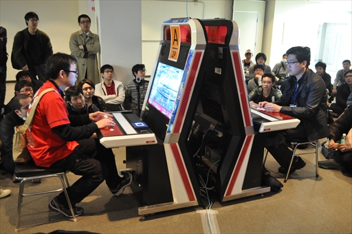 画像ギャラリー No.052のサムネイル画像 / エクサム格ゲーの祭典「エクサムカップ2017」レポート。「アルカナハート3 LM SSS!!!!!!」の家庭用移植プロジェクトの告知も