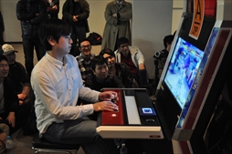画像ギャラリー No.059のサムネイル画像 / エクサム格ゲーの祭典「エクサムカップ2017」レポート。「アルカナハート3 LM SSS!!!!!!」の家庭用移植プロジェクトの告知も