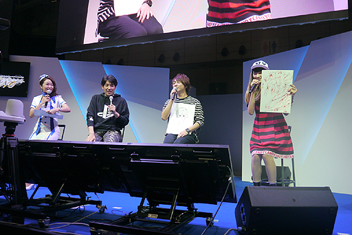 画像ギャラリー No.008のサムネイル画像 / ［TGS 2015］小林ゆう“画伯”の筆が炸裂した，「この世の果てで恋を唄う少女YU-NO」ステージレポート
