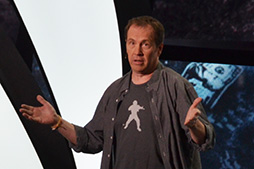 画像ギャラリー No.017のサムネイル画像 / ［E3 2015］「Xbox E3 2015 briefing」詳報（後編）：新型Ford GTの実車登場に会場大興奮の「Forza 6」。Tomb Raider新作の高画質ムービーも掲載