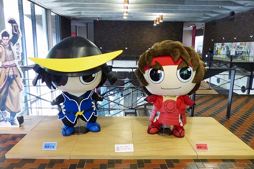 画像ギャラリー No.019のサムネイル画像 / 「戦国BASARA」とコラボレーションした特別展「戦国図鑑−Cool Basara Style−」で行われた，墨絵アーティスト西元祐貴氏のライブパフォーマンスをレポート