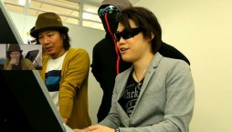 画像ギャラリー No.021のサムネイル画像 / “5D”とは3Dアクション+2D格闘だった! AC「スクール オブ ラグナロク」,闘会議2015のステージにてゲームシステムの詳細が明らかに