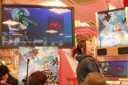 画像ギャラリー No.010のサムネイル画像 / 噂の“5Dアクション”が体験できた「スクール オブ ラグナロク」ロケテスト初日レポート。M.S.S Project＆ふ〜ど氏によるスペシャルマッチも