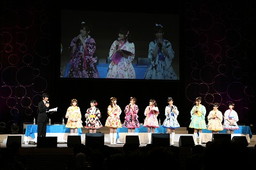 画像ギャラリー No.017のサムネイル画像 / 「アイドルマスター シンデレラガールズ」,「デレラジA」公録イベントをレポ。武内さんがイジり倒され,桜咲さんが恐怖を呼ぶ!?
