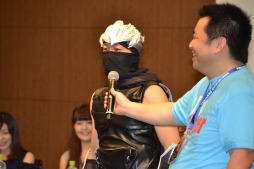 画像ギャラリー No.007のサムネイル画像 / 「DEAD OR ALIVE FESTIVAL」のフォト＆コスプレイベントをレポート。本物そっくりのバース登場に会場は騒然