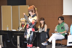 画像ギャラリー No.008のサムネイル画像 / 「DEAD OR ALIVE FESTIVAL」のフォト＆コスプレイベントをレポート。本物そっくりのバース登場に会場は騒然