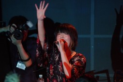 画像ギャラリー No.013のサムネイル画像 / 「crossbeats REV. SHARING DJ PARTY -2017 SPRING-」フォトレポート。8名のアーティスト陣が4時間以上にわたり熱いライブを繰り広げる