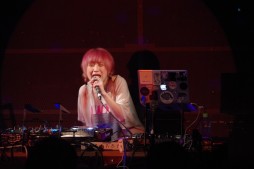 画像ギャラリー No.023のサムネイル画像 / 「crossbeats REV. SHARING DJ PARTY -2017 SPRING-」フォトレポート。8名のアーティスト陣が4時間以上にわたり熱いライブを繰り広げる