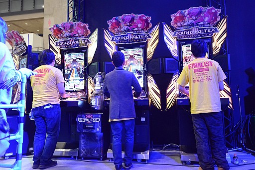 画像ギャラリー No.114のサムネイル画像 / 新たなBEMANI王者達が誕生。最高峰の戦いが繰り広げられた「The 4th KONAMI Arcade Championship」フォトレポート