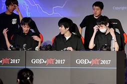画像ギャラリー No.019のサムネイル画像 / スマホ向けRPG「HIT」のPvPイベントが開催。新レギュレーションのもと2代目の“GOD”が決定!