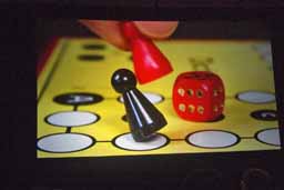 画像ギャラリー No.010のサムネイル画像 / ［GDC 2015］制約によって無駄を省く。「Hitman GO」のディレクターが語るゲームデザイン