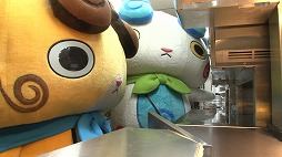 画像ギャラリー No.002のサムネイル画像 / マクドナルドオリジナル「妖怪ウォッチカレンダー2017」が11月3日発売。本日予約開始