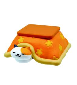 画像ギャラリー No.003のサムネイル画像 / 「ねこあつめ」の世界をリアルに再現できるフィギュア「つくえのうえでねこあつめ5」が12月22日に発売。全種セットが当たる記念キャンペーンも