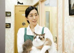 画像ギャラリー No.004のサムネイル画像 / 実写映画「ねこあつめの家」，猫まみれな特報ムービーが公開。田口トモロヲさん，木村多江さん，大久保佳代子さんも出演決定
