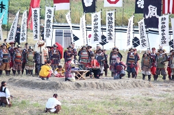 画像ギャラリー No.066のサムネイル画像 / イケメン武将たちとふたり旅気分が楽しめる「イケメン戦国」×山梨県笛吹市コラボ&大迫力の川中島合戦戦国絵巻レポート