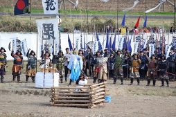 画像ギャラリー No.067のサムネイル画像 / イケメン武将たちとふたり旅気分が楽しめる「イケメン戦国」×山梨県笛吹市コラボ&大迫力の川中島合戦戦国絵巻レポート