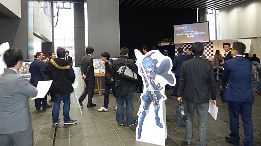 画像ギャラリー No.002のサムネイル画像 / 任天堂の新作TCG「ファイアーエムブレム0（サイファ）」の全貌が明らかとなった披露会レポート。第1弾には3DS版「if」で使えるダウンロードコードも