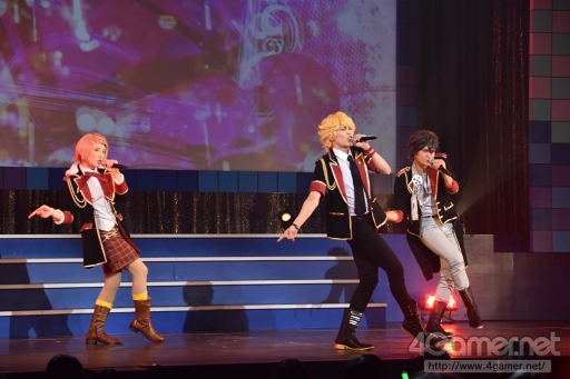 画像ギャラリー No.018のサムネイル画像 / パワーアップしたライブパフォーマンスに釘付け。本日開幕する「アイ★チュウ ザ・ステージ〜Stairway to Étoile 2018〜」ゲネプロ公演をレポート