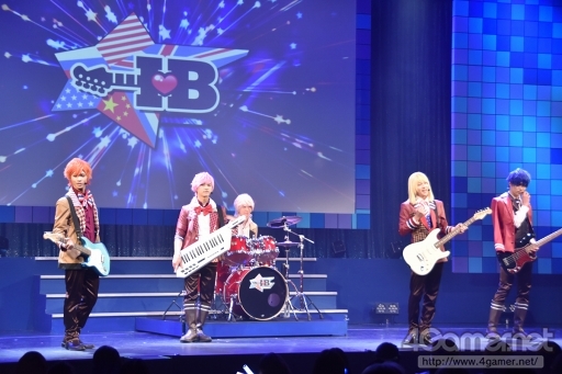 画像ギャラリー No.034のサムネイル画像 / パワーアップしたライブパフォーマンスに釘付け。本日開幕する「アイ★チュウ ザ・ステージ〜Stairway to Étoile 2018〜」ゲネプロ公演をレポート
