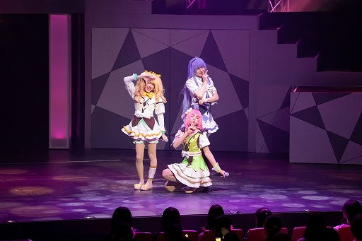 画像ギャラリー No.003のサムネイル画像 / 「アイ★チュウ」，ライブ「Live!!! アイ★チュウ　ザ・ステージ〜Planète et Fleurs〜」が7月27日に開催