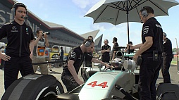 画像ギャラリー No.019のサムネイル画像 / シリーズ最新作「F1 2015」が早くも登場。F1の世界を,過酷さをも含めてリアルに再現しようとするゲームの概要を,まとめて紹介