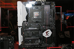 画像ギャラリー No.010のサムネイル画像 / ［CES 2017］次世代CPU「Ryzen」対応の新チップセット搭載マザーボードも準備よし？ AMDブースで発見した17製品を写真でチェック