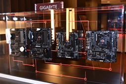 画像ギャラリー No.016のサムネイル画像 / 西川善司の3DGE：AMDの新世代CPU「Ryzen 7」は北米時間3月2日発売決定。8コア16スレッドの最上位モデル「Ryzen 7 1800X」は499ドルに