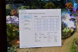 画像ギャラリー No.008のサムネイル画像 / 西川善司の3DGE:「RyzenはCore i7よりこれだけ速い」――AMDが披露したベンチマーク結果をチェックする
