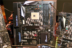 画像ギャラリー No.014のサムネイル画像 / Ryzenの実効性能はこれからまだ上がる？ AMDがRyzenの利点をアピールする説明会を開催