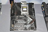 画像ギャラリー No.003のサムネイル画像 / ［SIGGRAPH］Ryzen Threadripperは発表時点で3モデル展開に。上位2モデルは8月10日発売決定