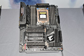 画像ギャラリー No.007のサムネイル画像 / ［SIGGRAPH］Ryzen Threadripperは発表時点で3モデル展開に。上位2モデルは8月10日発売決定