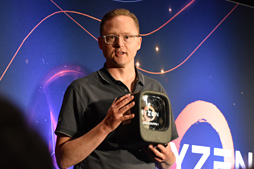 画像ギャラリー No.010のサムネイル画像 / ［SIGGRAPH］Ryzen Threadripperは発表時点で3モデル展開に。上位2モデルは8月10日発売決定
