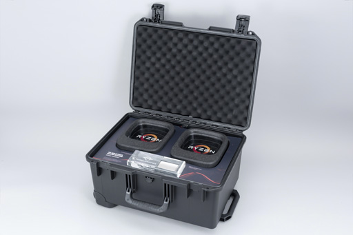 画像ギャラリー No.005のサムネイル画像 / 「Ryzen Threadripper」到着! これまでにない製品ボックスと,アイデア賞モノのCPU取り付け方法を見てみよう