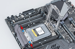 画像ギャラリー No.040のサムネイル画像 / 「Ryzen Threadripper」到着! これまでにない製品ボックスと,アイデア賞モノのCPU取り付け方法を見てみよう