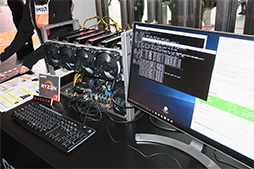 画像ギャラリー No.007のサムネイル画像 / 「Ryzen」のステージイベントは満員御礼。多くの来場者で賑わった「AMD FAN DAY FESTIVAL」レポート