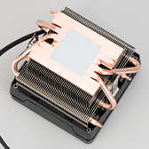 画像ギャラリー No.014のサムネイル画像 / 「Ryzen 7 2700X」「Ryzen 5 2600X」評価キットが4Gamerに到着。第2世代Ryzenは8C16Tの最上位モデルで税別329ドルに