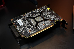 画像ギャラリー No.021のサムネイル画像 / ［COMPUTEX］第2世代のThreadirpper，Vega，そしてEPYC。AMDが6月の台北で発表したことまとめ
