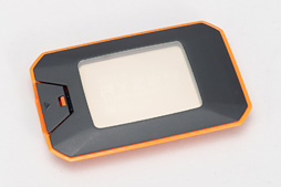 画像ギャラリー No.019のサムネイル画像 / 「Ryzen Threadripper 2950X」到着。第2世代の16コア32スレッド対応CPUは今回も特殊な製品ボックス入りだ