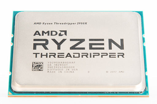 画像ギャラリー No.034のサムネイル画像 / 「Ryzen Threadripper 2950X」到着。第2世代の16コア32スレッド対応CPUは今回も特殊な製品ボックス入りだ