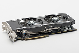 画像ギャラリー No.002のサムネイル画像 / PowerColorオリジナルクーラー搭載の「AXR9 380X 4GBD5-PPDHE」を試す。2016年を迎え，R9 380Xの立ち位置は変わったか