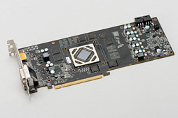 画像ギャラリー No.013のサムネイル画像 / PowerColorオリジナルクーラー搭載の「AXR9 380X 4GBD5-PPDHE」を試す。2016年を迎え，R9 380Xの立ち位置は変わったか