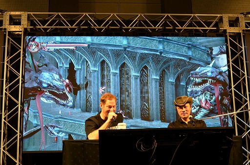 画像ギャラリー No.004のサムネイル画像 / 五十嵐孝司氏が発売間近の「Bloodstained: Ritual of the Night」のデモプレイを披露。2頭のボスドラゴンとの戦いの行方は?