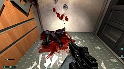 画像ギャラリー No.011のサムネイル画像 / 東京レトロゲームショウ2015：第30回　「F.E.A.R.」で，色褪せないグラフィックスに感心したり赤い服の少女に戦慄したりする