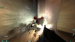 画像ギャラリー No.018のサムネイル画像 / 東京レトロゲームショウ2015：第30回　「F.E.A.R.」で，色褪せないグラフィックスに感心したり赤い服の少女に戦慄したりする