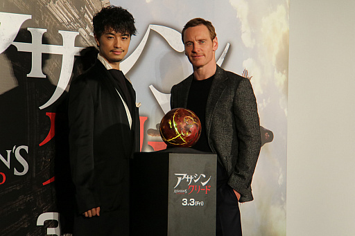 画像ギャラリー No.007のサムネイル画像 / 映画「アサシン クリード」のスペシャルイベントが開催。マイケル・ファスベンダーさんと斎藤 工さんがトークを披露