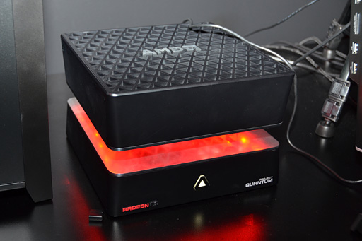 画像ギャラリー No.011のサムネイル画像 / ［E3 2015］AMD，新世代GPU「Radeon R9 Fury」を発表。15cm強の短尺モデルから空冷，液冷，デュアルGPU構成までの4モデル展開に