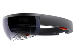 「HoloLens」は12月2日予約受け付け開始で税込36万円強から。開発者＆法人向けARヘッドマウントディスプレイの販売計画をMicrosoftが発表